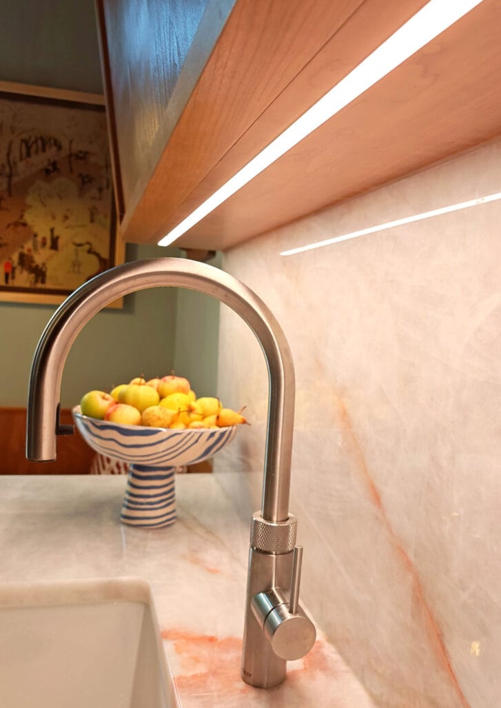 Cherry Wood Kitchen 4